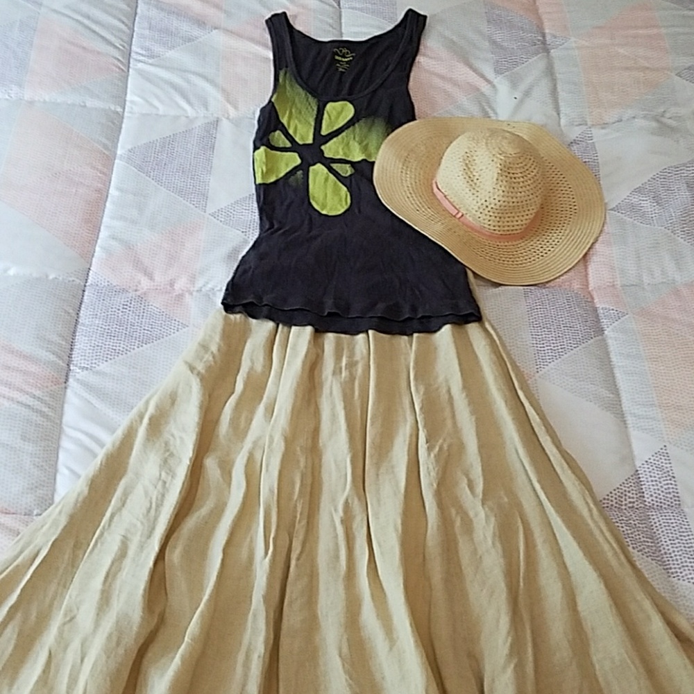**NEW LIST** Maxi boho skirt size medium